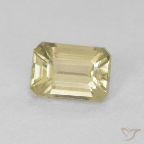 Diásporo com mudança de cor amarelo suave Natural 0.86ct, Corte Octógono / Esmeralda, VVS-VS