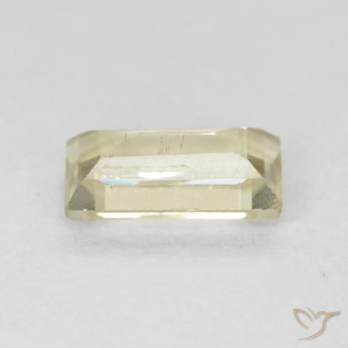 Diásporo com mudança de cor Luz amarela Natural 0.53ct, baguete, VS