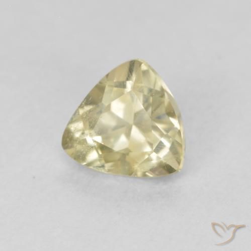 Diásporo com mudança de cor Luz amarela Natural 0.42ct, Trilhão, VS