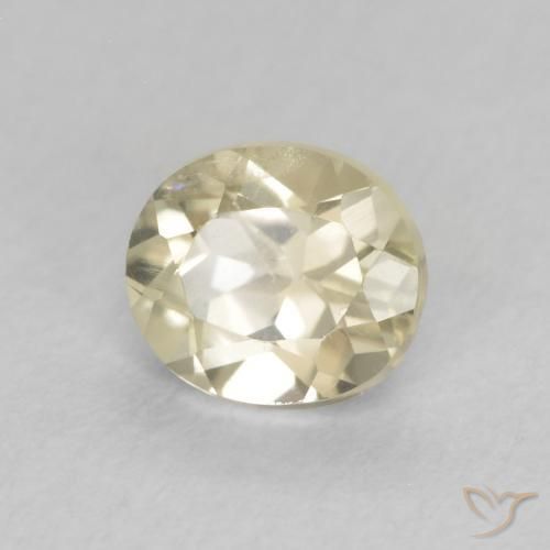 Diásporo com mudança de cor Luz amarela Natural 0.60ct, oval, VS