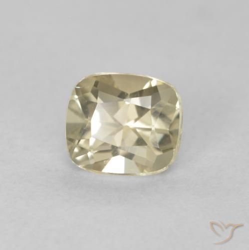 Diásporo com mudança de cor Luz amarela Natural 0.68ct, Almofada, VVS