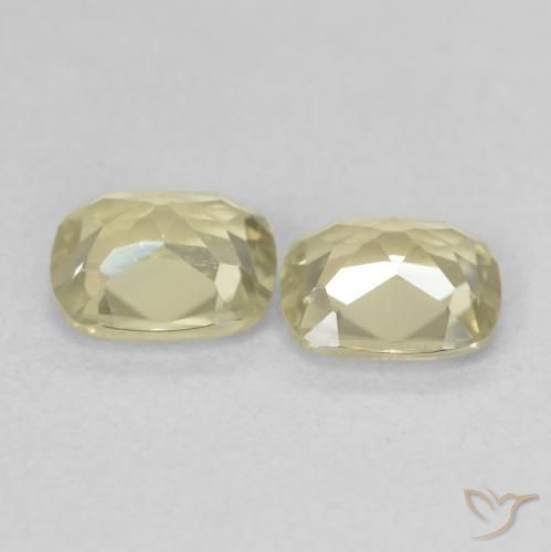 Pedras preciosas de Diásporo com mudança de cor amarelo suave natural de 1.43 ct, Almofada, VVS-VS