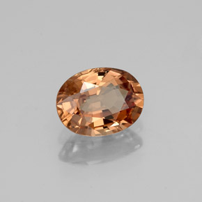 Granada de mudança de cor  natural 1,17ct, corte oval, VVS