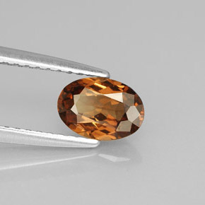 Granada de mudança de cor  natural 0,91ct, corte oval, VS