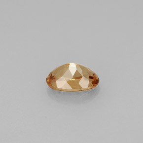 Granada de mudança de cor multicolorido natural 0,66ct, corte oval, VS