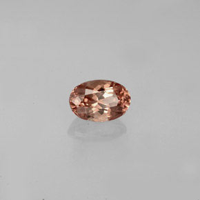 Granada de mudança de cor multicolorido natural 0,70ct, corte oval, VVS-VS