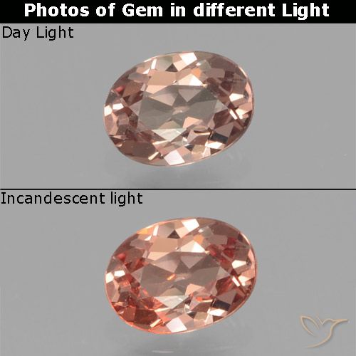 Granada de mudança de cor marrom natural 0,41ct, corte oval, VS