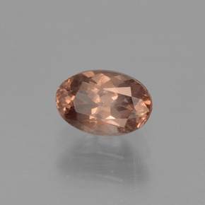Granada de mudança de cor marrom natural 0,73ct, corte oval, VS