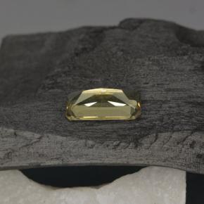 Granada de mudança de cor amarelo natural 0,76ct, corte esmeralda, VS
