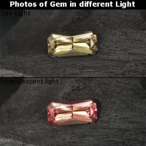 Granada de mudança de cor amarelo natural 0,71ct, corte esmeralda, VS