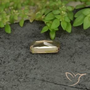 Granada que muda de cor Ouro Natural 0.68ct, Corte Octógono / Esmeralda, VVS