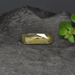 Granada de mudança de cor amarelo natural 0,60ct, corte esmeralda, VVS-VS