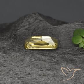 Granada que muda de cor Amarelo dourado Natural 0.69ct, Corte Octógono / Esmeralda, VVS-VS