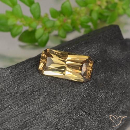 Granada que muda de cor Marrom dourado Natural 0.69ct, Corte Octógono / Esmeralda, VS