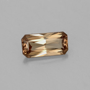 Granada de mudança de cor multicolorido natural 0,70ct, corte esmeralda, VVS-VS