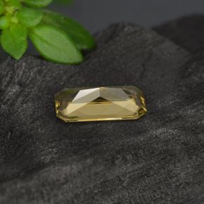 Granada que muda de cor Marrom dourado Natural 0.57ct, Corte Esmeralda, VVS