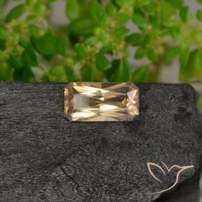 Granada que muda de cor Marrom dourado Natural 0.69ct, Corte Octógono / Esmeralda, VVS-VS