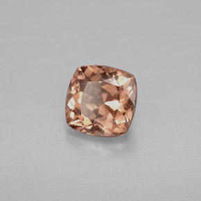 Granada de mudança de cor multicolorido natural 0,74ct, almofada cortada, VS