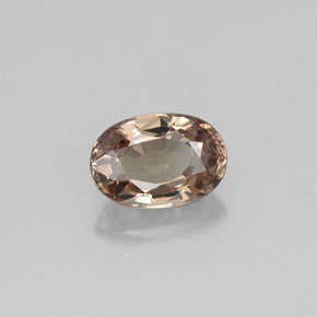 Granada de mudança de cor multicolorido natural 0,70ct, corte oval, VVS