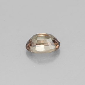 Granada de mudança de cor mudança de cor natural 0,74ct, corte oval, VVS