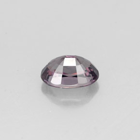 Granada de mudança de cor multicolorido natural 0,77ct, corte oval, VVS-VS