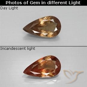 1,77 quilates de granada com mudança de cor cortada em pêra, 10,5 x 6 mm de Madagascar, Photo A