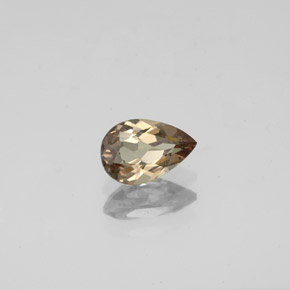 Granada de mudança de cor mudança de cor natural 0,73ct, formato de pêra, VS