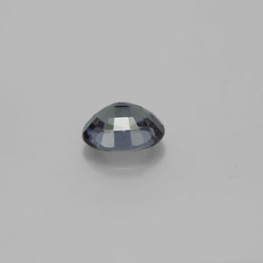 Granada de mudança de cor multicolorido natural 0,85ct, corte oval, VVS