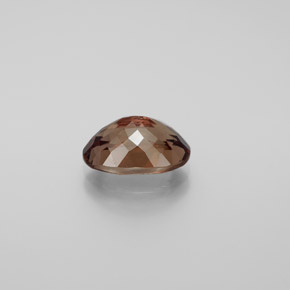 Granada de mudança de cor mudança de cor natural 3,78ct, corte oval, VS