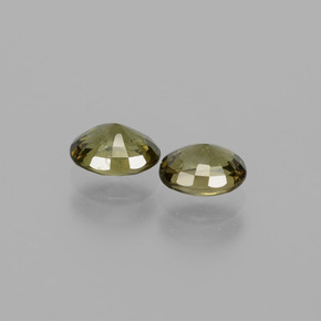 Pedras preciosas de granada de mudança de cor multicolorido natural de 1,41 ct, corte oval, VS