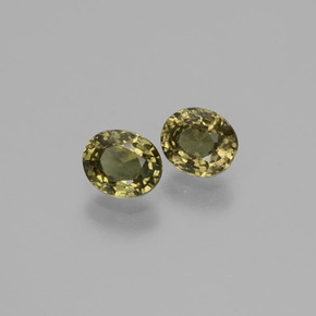 Pedras preciosas de granada de mudança de cor multicolorido natural de 1,06 ct, corte oval, VS