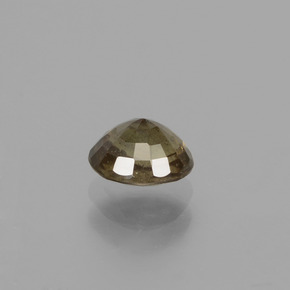 Granada de mudança de cor marrom natural 0,81ct, corte oval, VS