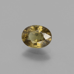 Granada de mudança de cor marrom natural 0,85ct, corte oval, VS