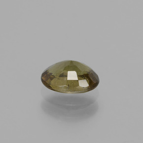 Granada de mudança de cor marrom natural 0,85ct, corte oval, VS