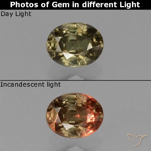 Granada de mudança de cor marrom natural 0,87ct, corte oval, VS