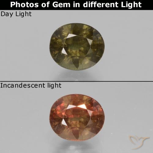 Granada de mudança de cor marrom natural 1,33ct, corte oval, VS-SI