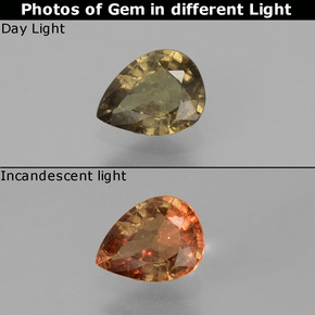 Granada que muda de cor Verde para Vermelho-Rosa Natural 0.73ct, Formato de pêra, VS