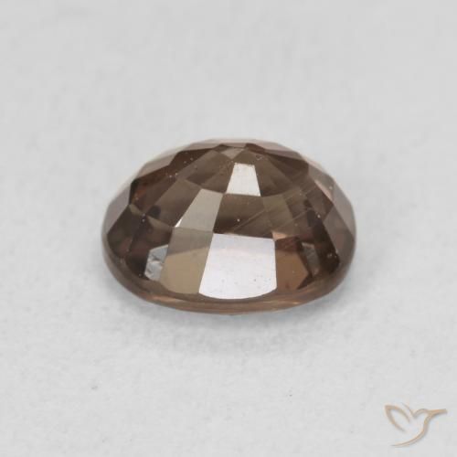 Granada que muda de cor Castanho claro médio Natural 1.57ct, oval, VVS-VS