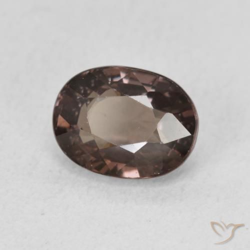 Granada que muda de cor Castanho claro médio Natural 1.58ct, oval, VVS-VS
