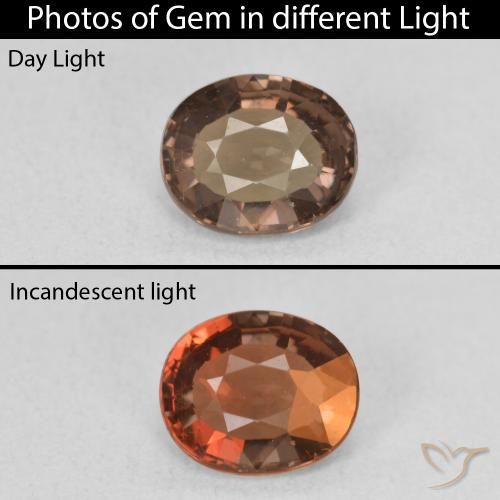1.38ct Natural Castanho claro médio Granada que muda de cor, oval, VVS-VS