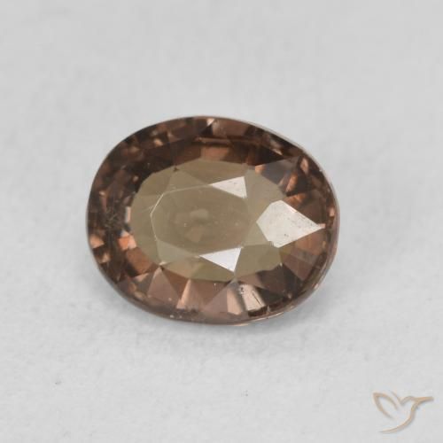 Granada que muda de cor Castanho claro médio Natural 1.38ct, oval, VVS-VS