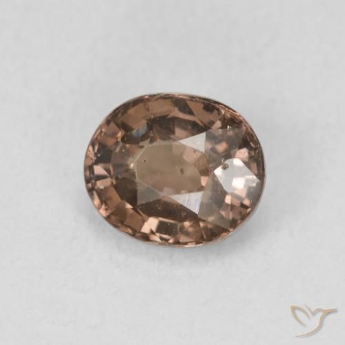 Granada que muda de cor Castanho claro médio Natural 1.37ct, oval, VS