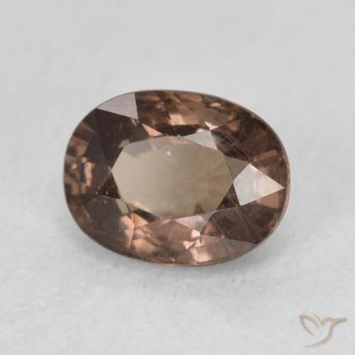 Granada que muda de cor Castanho claro médio Natural 1.27ct, oval, VS