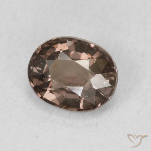 Granada que muda de cor Marrom escuro Natural 0.97ct, oval, VS