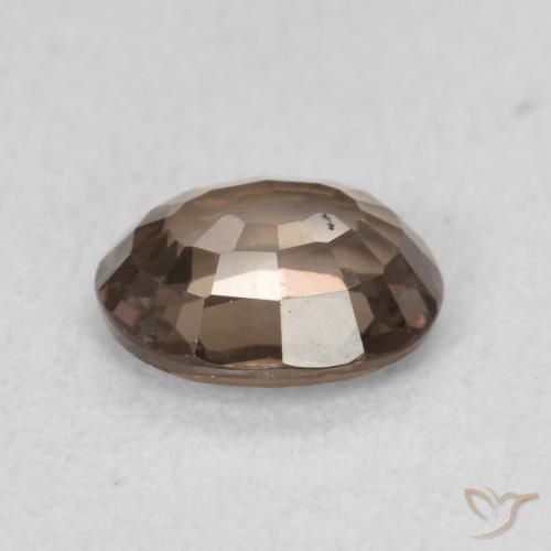 Granada que muda de cor Marrom escuro Natural 0.94ct, oval, VS