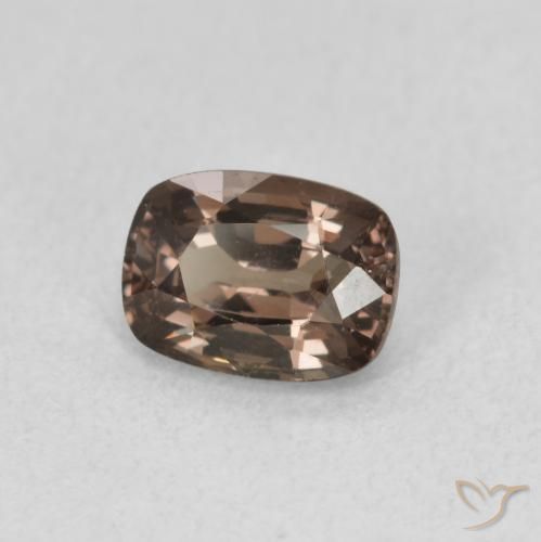 Granada que muda de cor Castanho claro médio Natural 1.17ct, Almofada, VVS