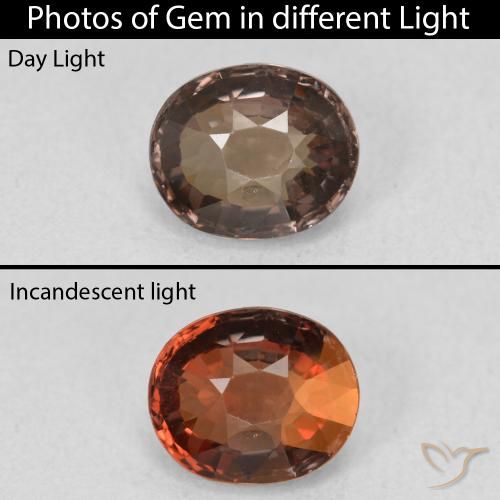 1.39ct Natural Castanho médio Granada que muda de cor, oval, VVS