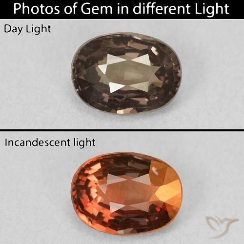 0.96ct Natural Pecan Brown Granada que muda de cor, oval, VVS