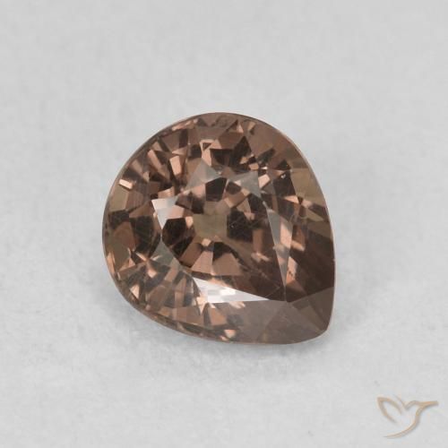 Granada que muda de cor Marrom escuro Natural 0.97ct, Formato de pêra, VS