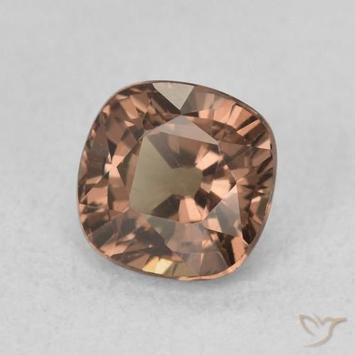 Granada que muda de cor Marrom escuro Natural 1.28ct, Almofada, VS